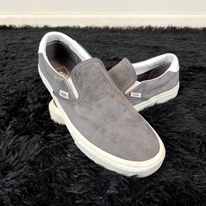 gray slip on Heiq's eco dry vans with white leather heel size 9 mens